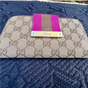 Authentic Gucci GG Monogram Continental Long Wallet